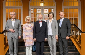 v.l.: Prof. Martin Carstensen, Dr. Christa Holstein, Prof. A.-F. Holstein, Prof. Schwappach-Pignataro und Prof. Gerloff